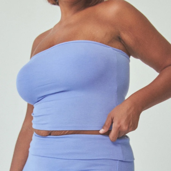 KLASSY NETWORK - BRALESS - 3X - WHITE TUBE TOP - Picture 2 of 7